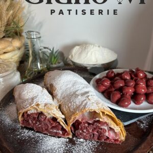 Plăcintă cu vișină